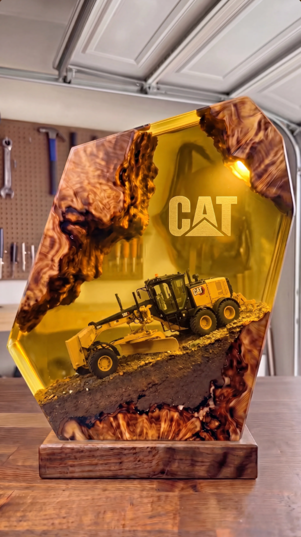 Caterpillar Resin Lamps (PRE-ORDER)