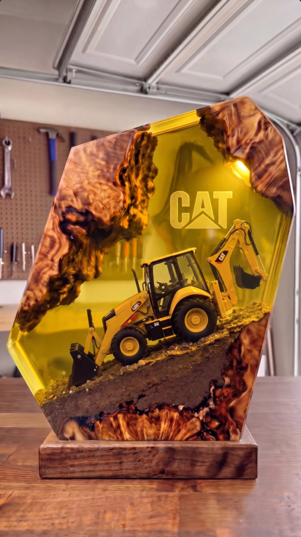 Caterpillar Resin Lamps (PRE-ORDER)