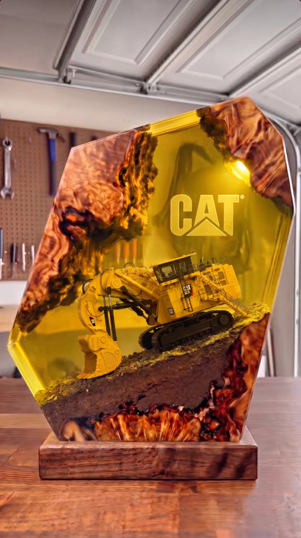 Caterpillar Resin Lamps (PRE-ORDER)